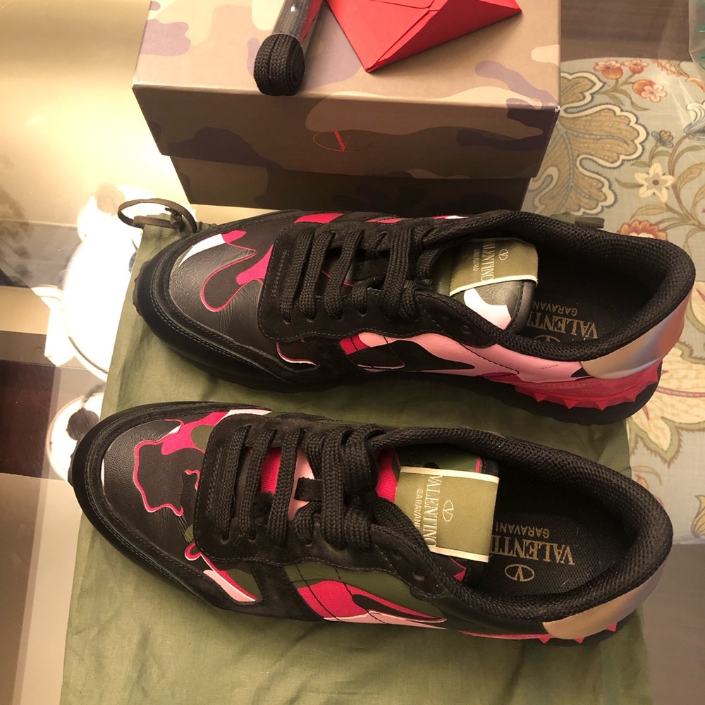 Valentino sneakers is like new. Never used.